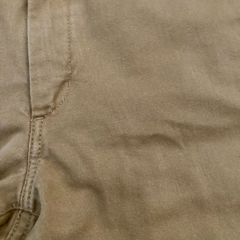 Taylor Stitch Men's Tan Chinos - Picture 6 of 9